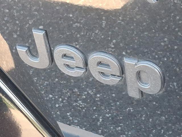 Used 2019 Jeep Wrangler Unlimited Sahara image 30