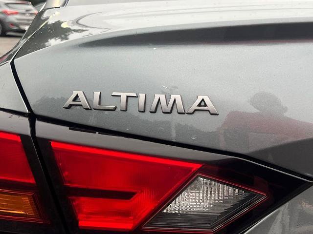 Used 2023 Nissan Altima 2.5 SV FWD image 40
