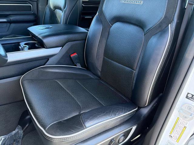 Used 2024 RAM 1500 Laramie AWD/4WD image 17