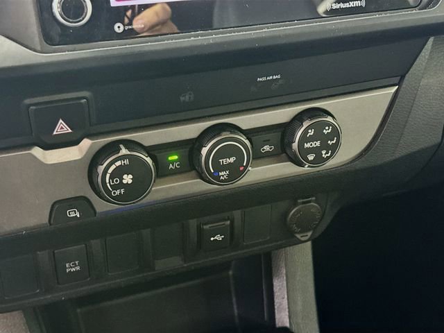 Used 2020 Toyota Tacoma SR image 18