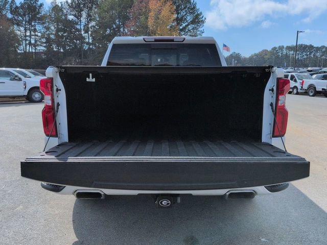 Used 2021 Chevrolet Silverado 1500 High Country image 14