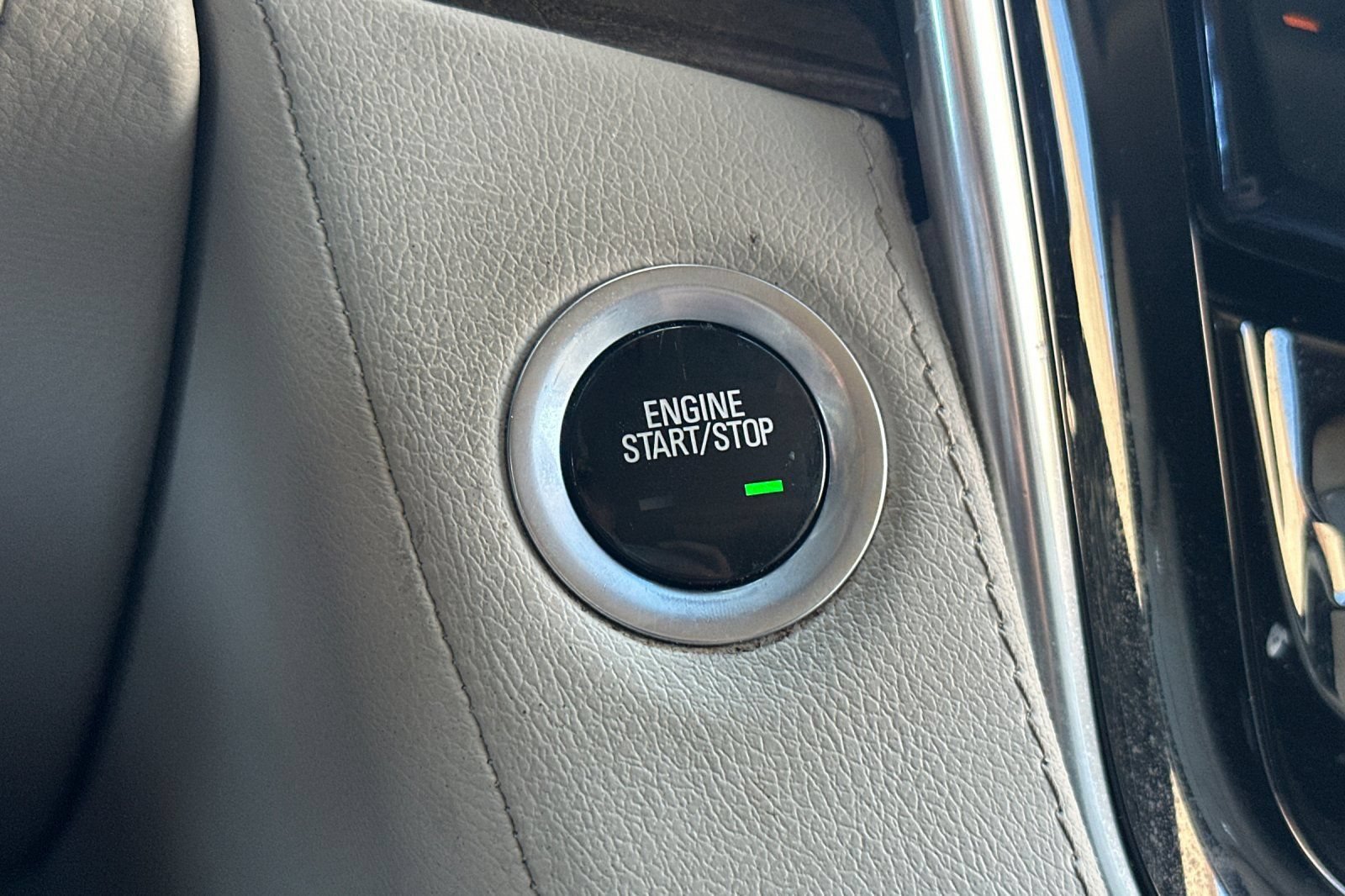 Used 2019 Cadillac Escalade Luxury RWD image 35