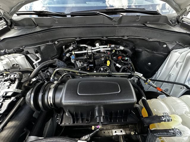 Certified 2024 Ford Explorer XLT AWD/4WD image 31