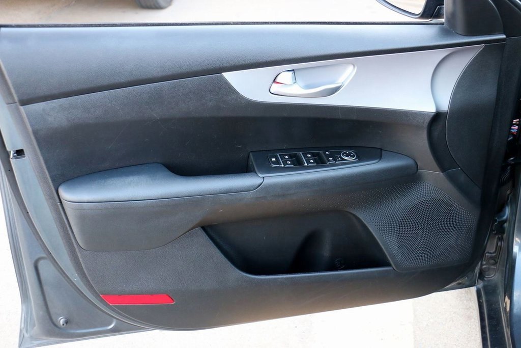 Used 2024 Kia Forte LXS image 13