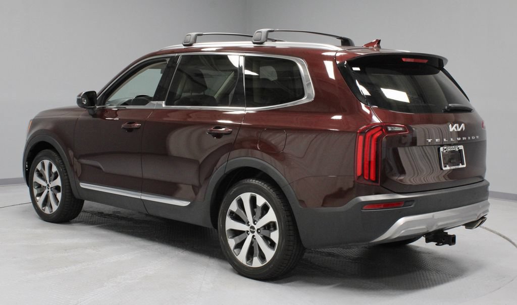 Used 2022 Kia Telluride EX w/ EX Premium Package FWD image 10