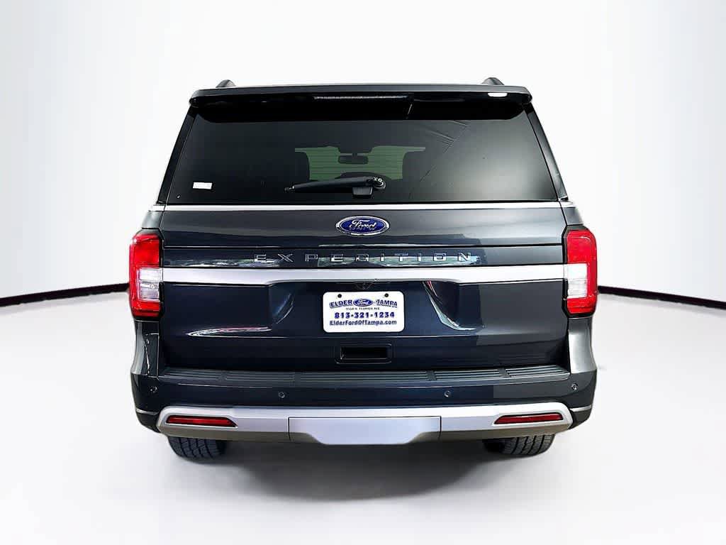 Certified 2022 Ford Expedition XLT RWD image 5