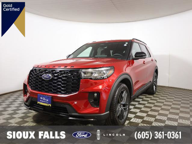 Certified 2025 Ford Explorer ST-Line w/ Premium Package image 1