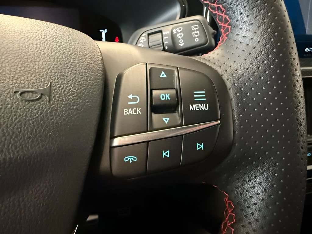 Certified 2024 Ford Escape ST-Line w/ Tech Pack #1 AWD/4WD image 24