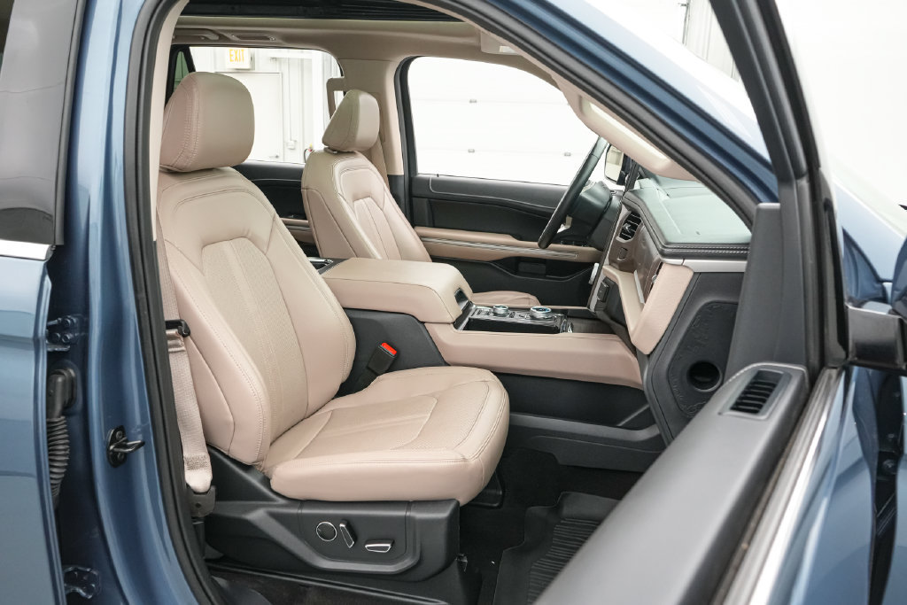 Certified 2023 Ford Expedition Max Limited AWD/4WD image 26