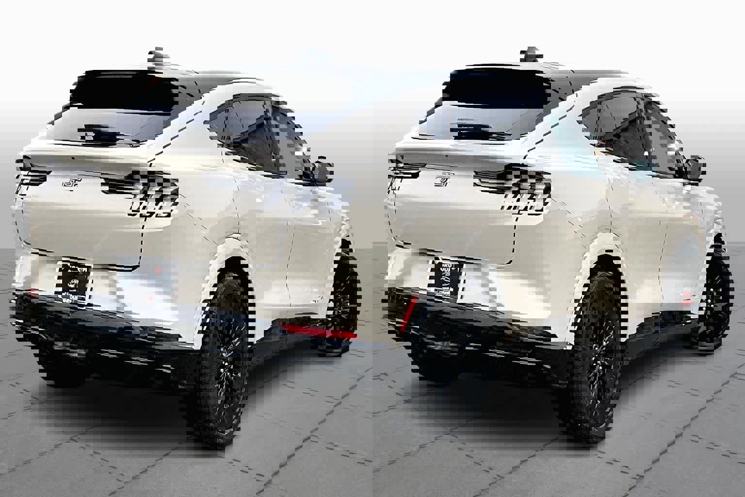 Certified 2025 Ford Mustang Mach-E GT image 12