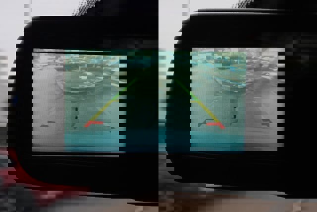 Used 2019 Dodge Journey SE image 30