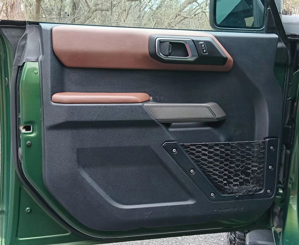 Certified 2022 Ford Bronco Outer Banks w/ Sasquatch Package image 27