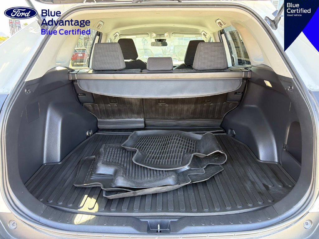Used 2022 Toyota RAV4 LE AWD/4WD image 7