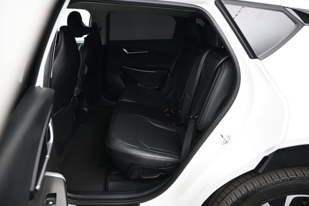 Used 2023 Kia EV6 Wind w/ Wind Technology Package AWD/4WD image 12