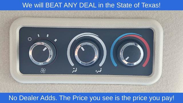 Used 2025 Chevrolet Express 3500 LT w/ LT Preferred Equipment Group RWD image 19
