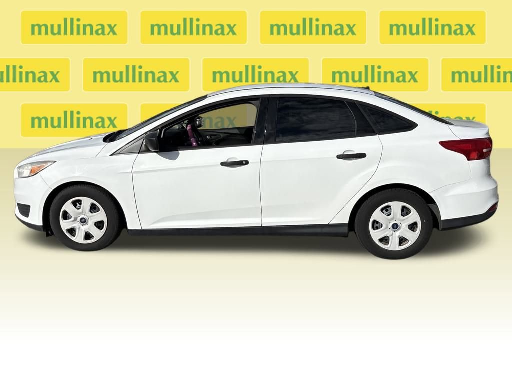 Certified 2017 Ford Focus S image 10