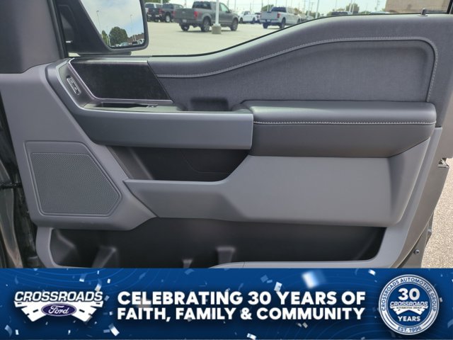 Certified 2023 Ford F150 Lightning XLT AWD/4WD image 33
