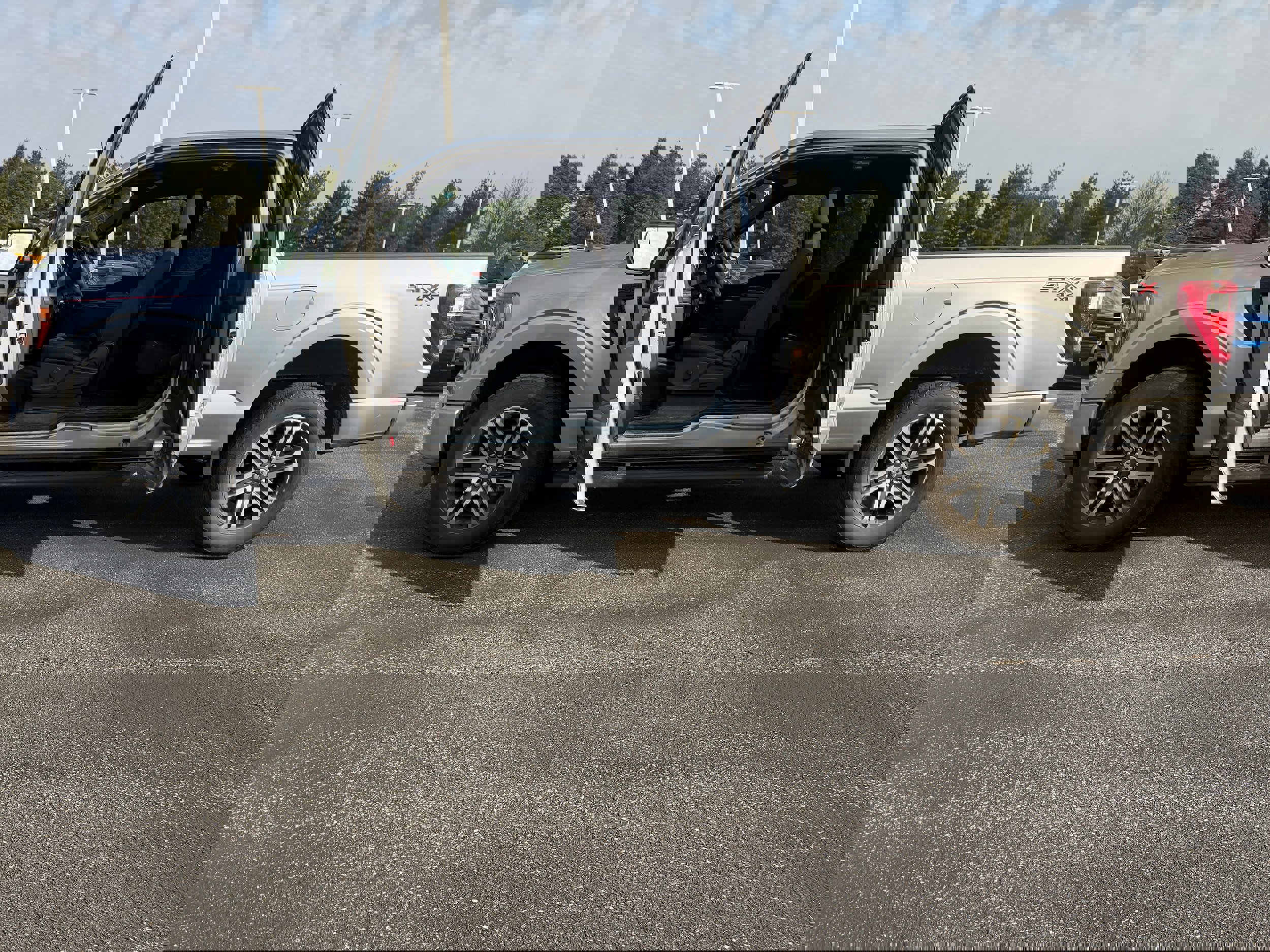 Certified 2023 Ford F150 XL w/ STX Appearance Package image 9