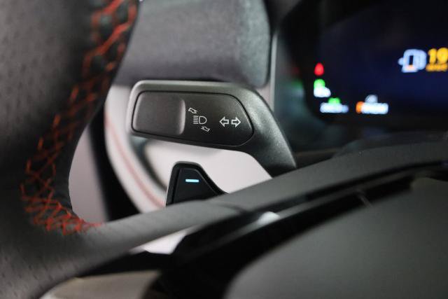Certified 2025 Ford Explorer ST AWD/4WD image 13