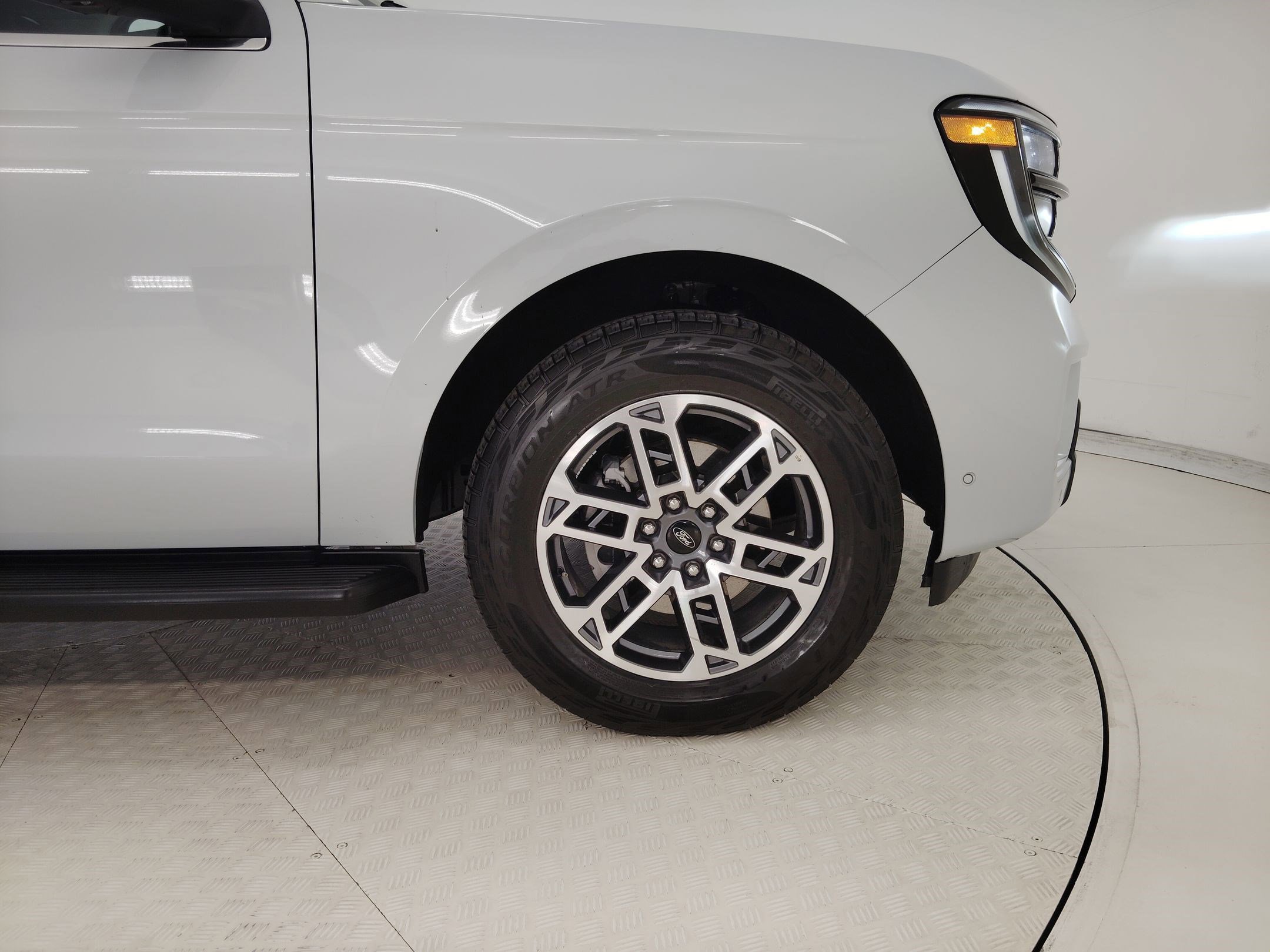 Certified 2025 Ford Expedition Max Active image 28