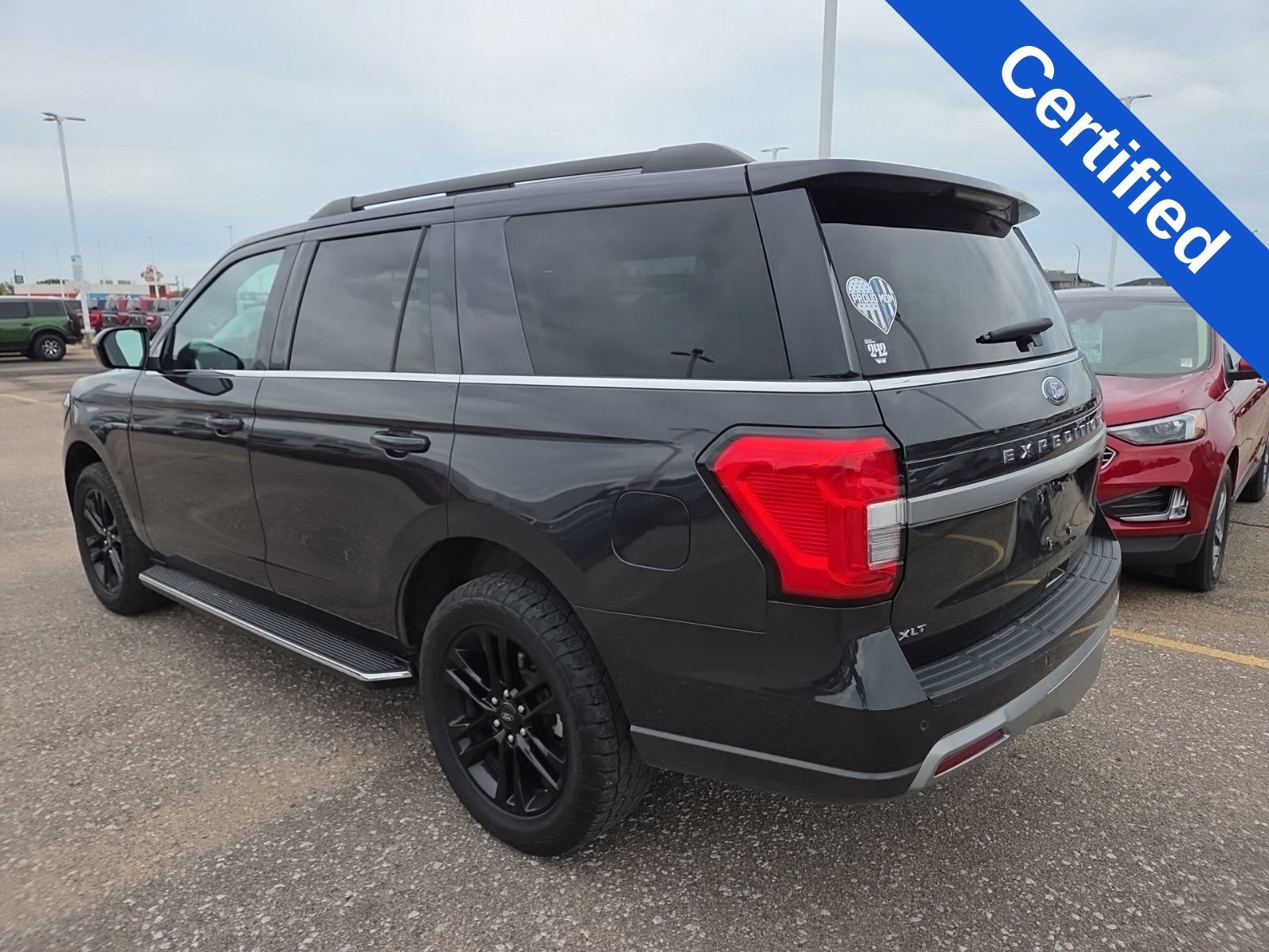 Certified 2023 Ford Expedition XLT AWD/4WD image 3