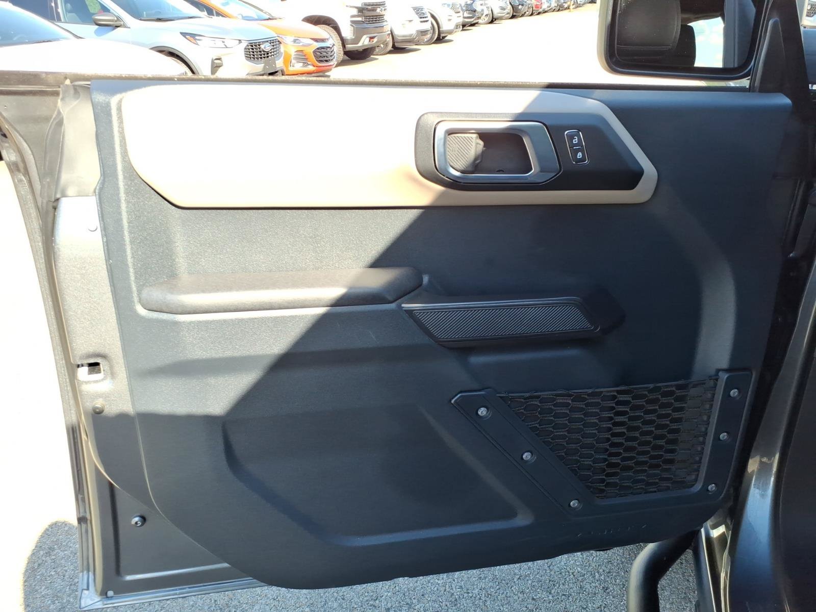 Certified 2024 Ford Bronco Wildtrak AWD/4WD image 13