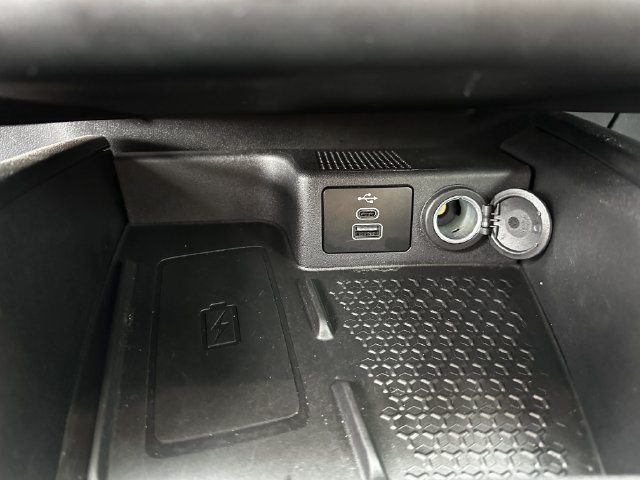 Certified 2024 Ford Bronco Sport Outer Banks w/ Tech Package AWD/4WD image 24