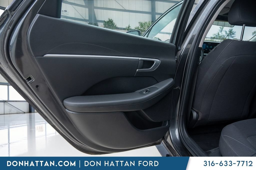 Used 2024 Hyundai Sonata SEL FWD image 17