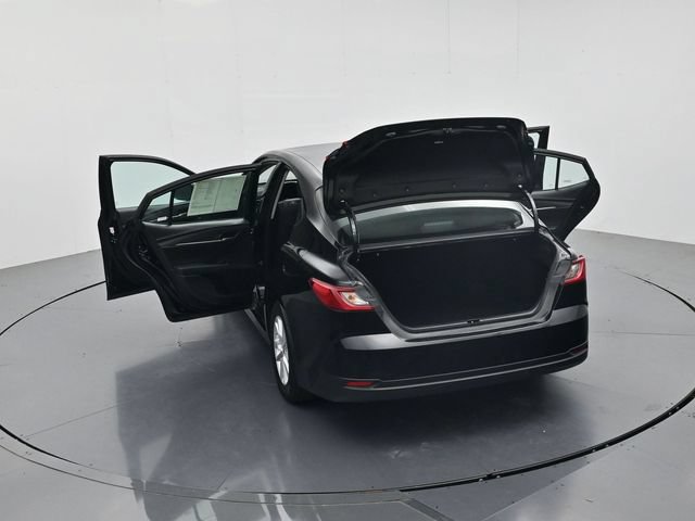 Used 2025 Toyota Camry LE FWD image 44
