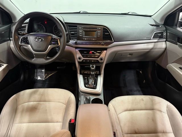Used 2017 Hyundai Elantra SE image 27