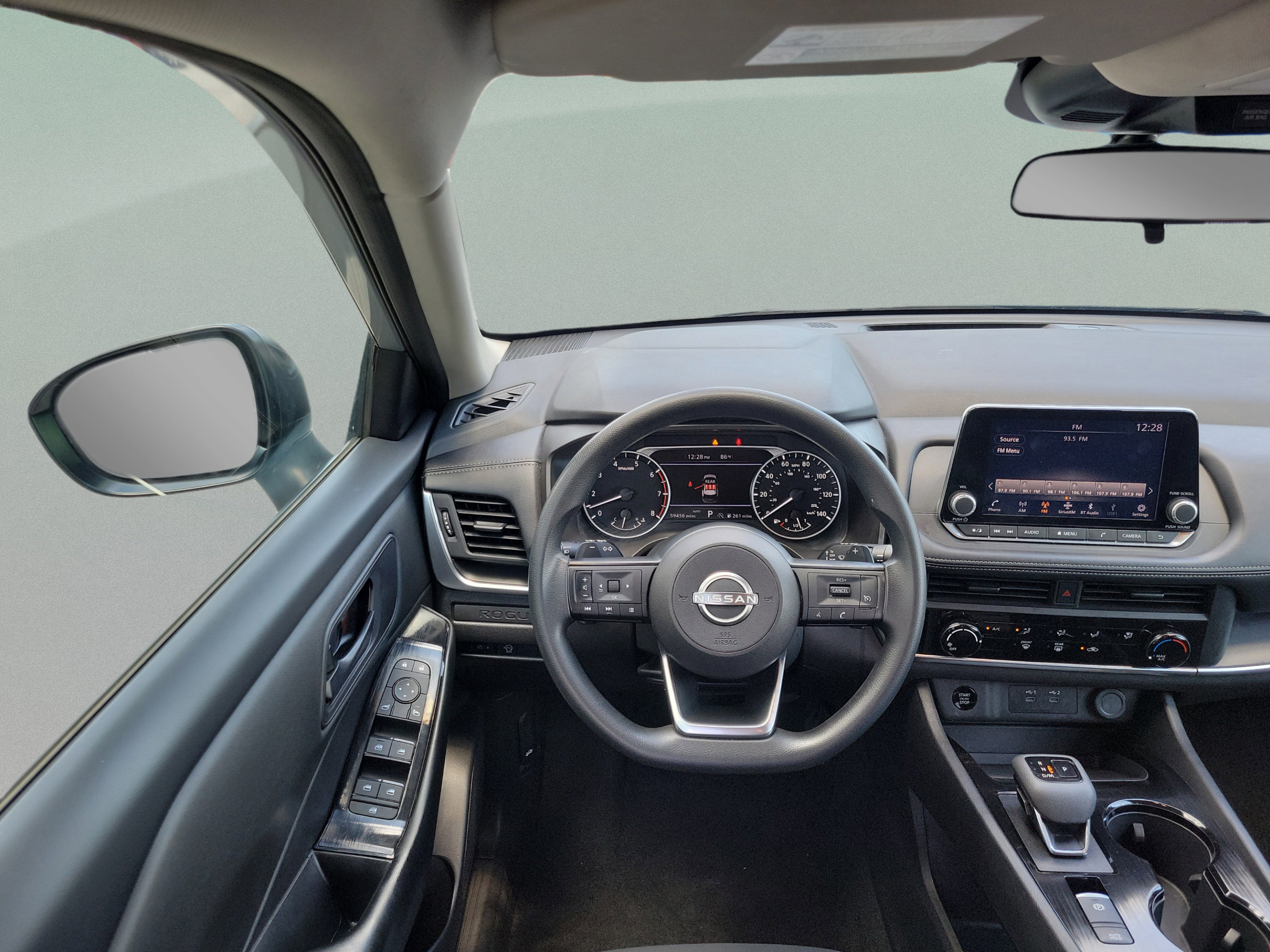 Used 2024 Nissan Rogue S AWD/4WD image 5