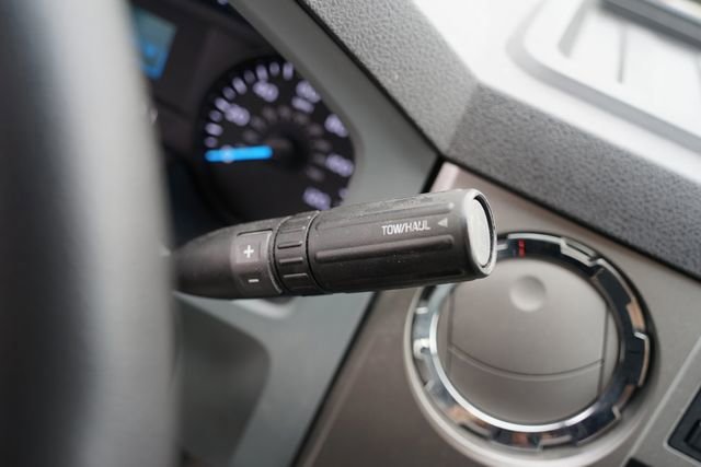 Certified 2023 Ford F650 2WD Regular Cab Super Duty image 18