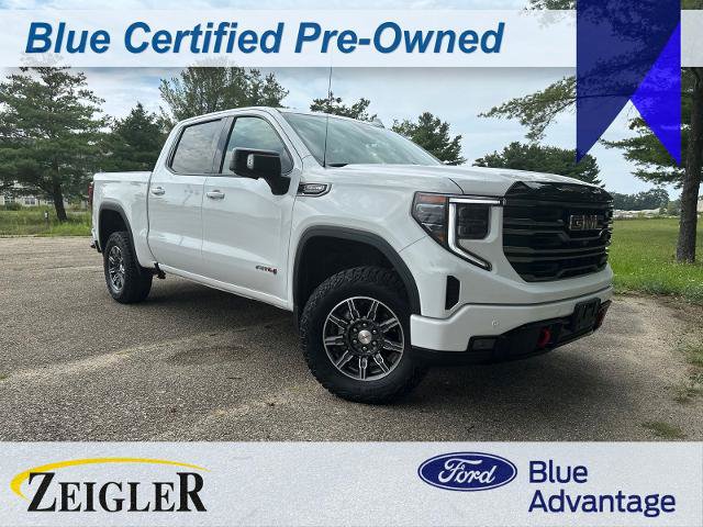 Used 2025 GMC Sierra 1500 AT4 AWD/4WD image 1