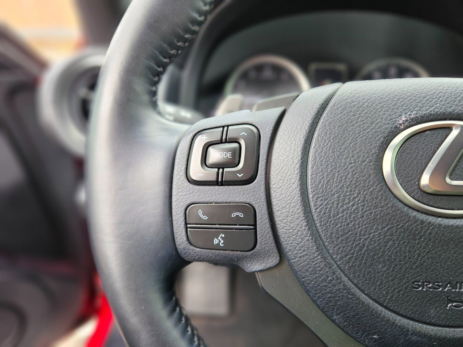 Used 2023 Lexus IS 300 w/ Premium Package image 28