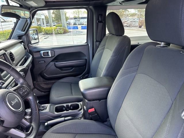 Used 2020 Jeep Wrangler Sport S image 4