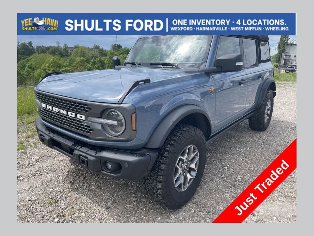 Certified 2025 Ford Bronco Badlands AWD/4WD image 1