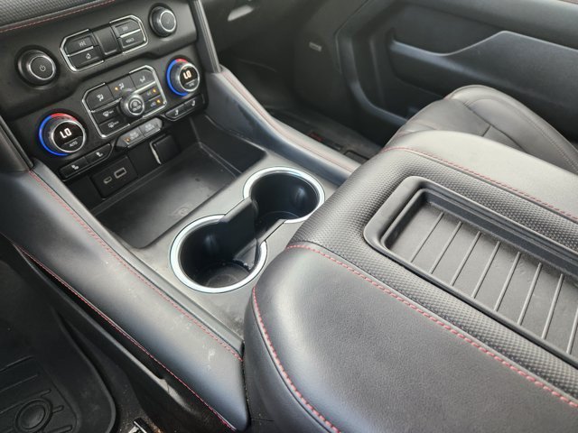 Used 2022 Chevrolet Suburban RST AWD/4WD image 21