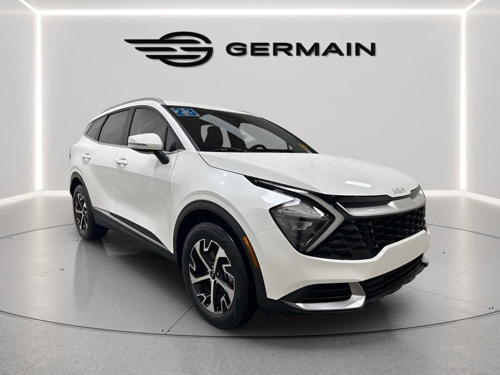 Used 2023 Kia Sportage EX image 8