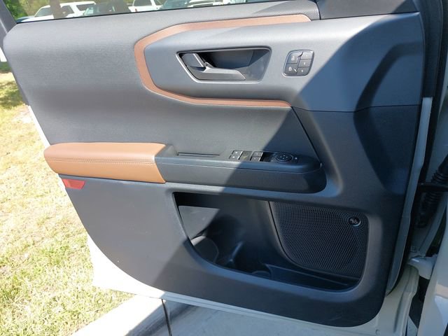 Certified 2024 Ford Bronco Sport Outer Banks w/ Tech Package AWD/4WD image 27