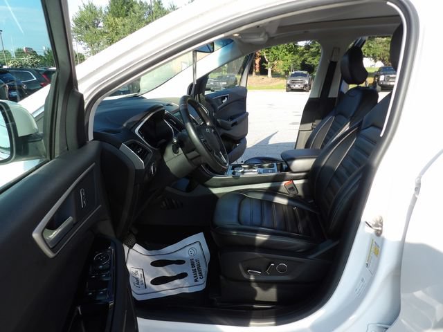 Certified 2019 Ford Edge SEL w/ Equipment Group 201A FWD image 27