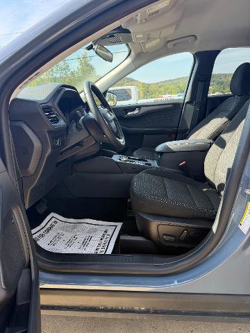 Certified 2023 Ford Escape Active w/ Tech Pack #2 image 5