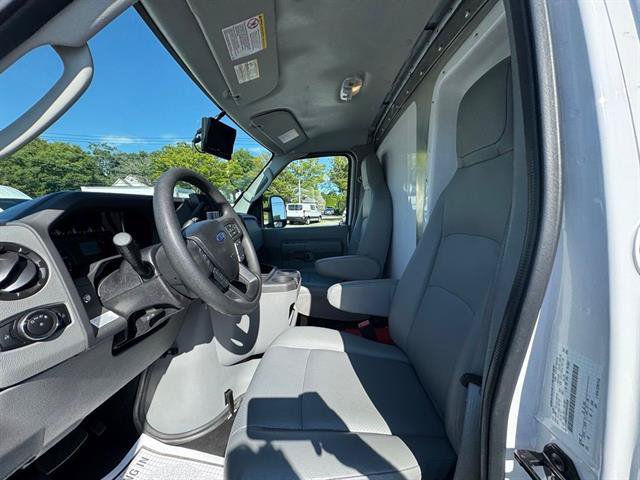 Certified 2023 Ford E-350 and Econoline 350 Super Duty w/ Power Windows & Locks Group RWD image 10