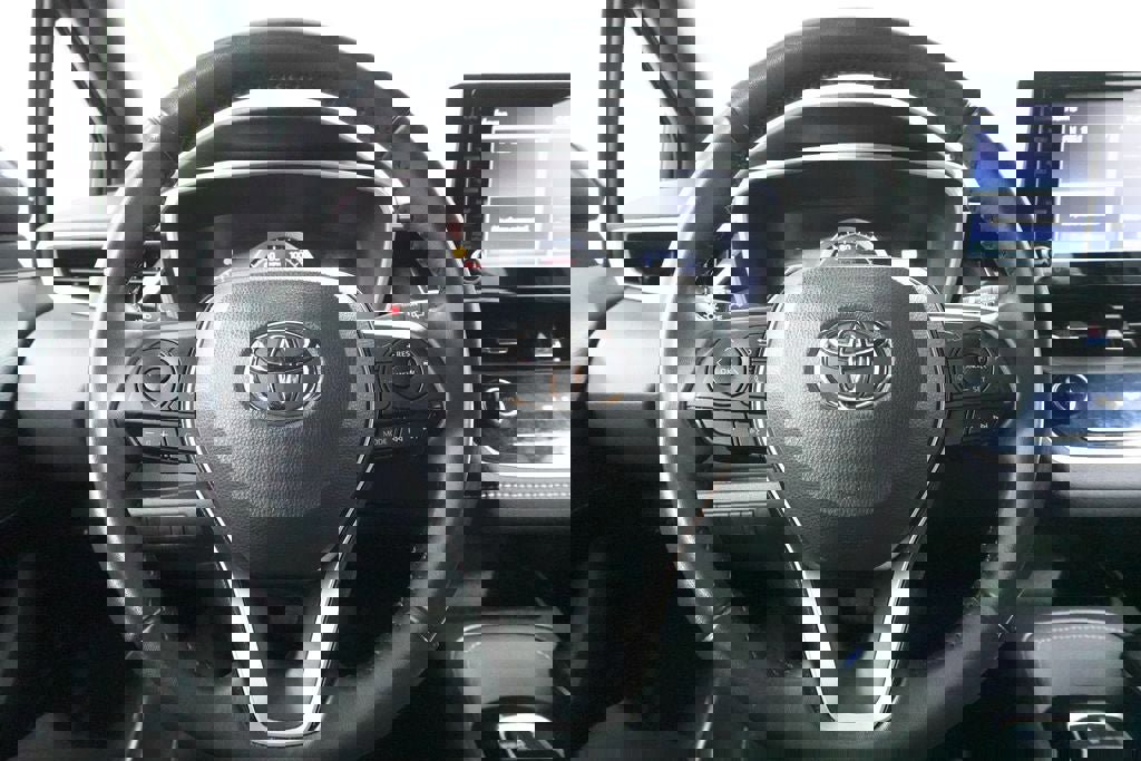 Used 2022 Toyota Corolla SE image 11