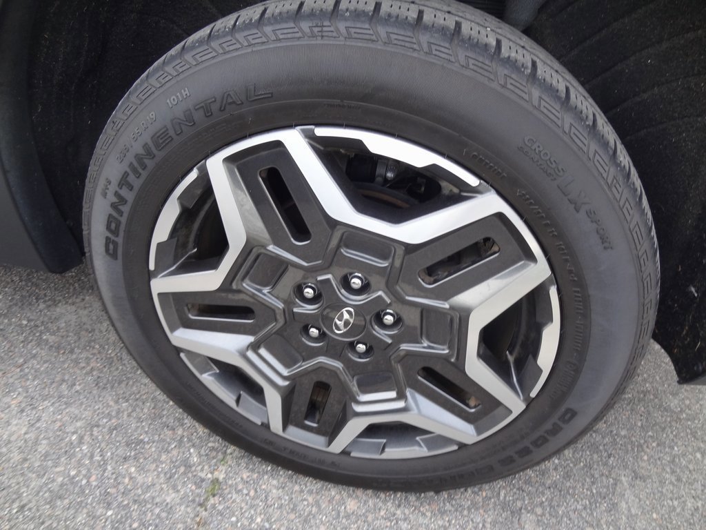 Used 2023 Hyundai Santa Fe Limited image 11