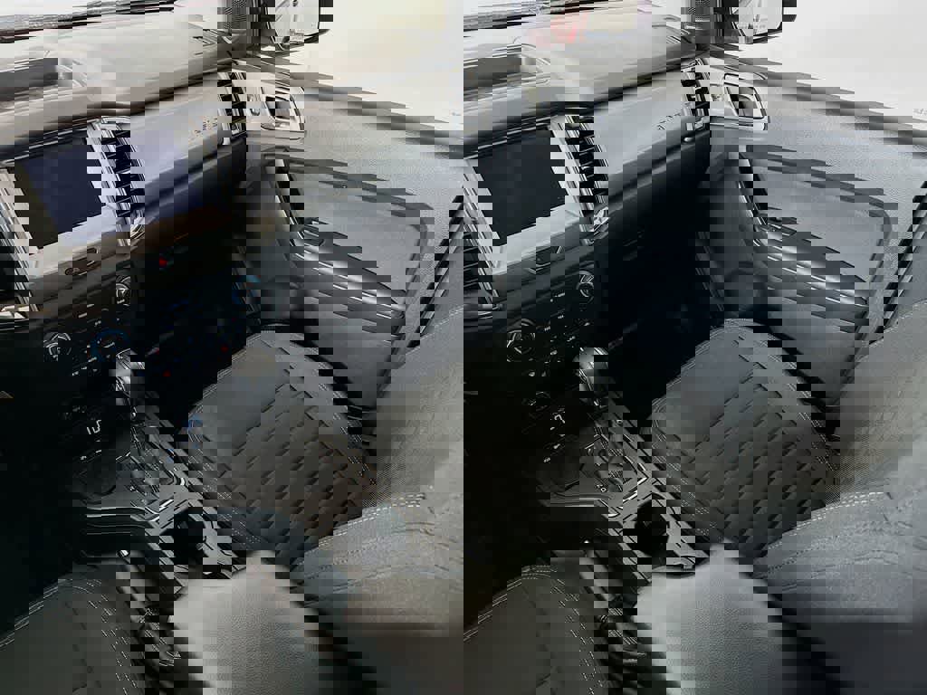 Certified 2020 Ford Ranger XLT w/ Equipment Group 302A Luxury image 14