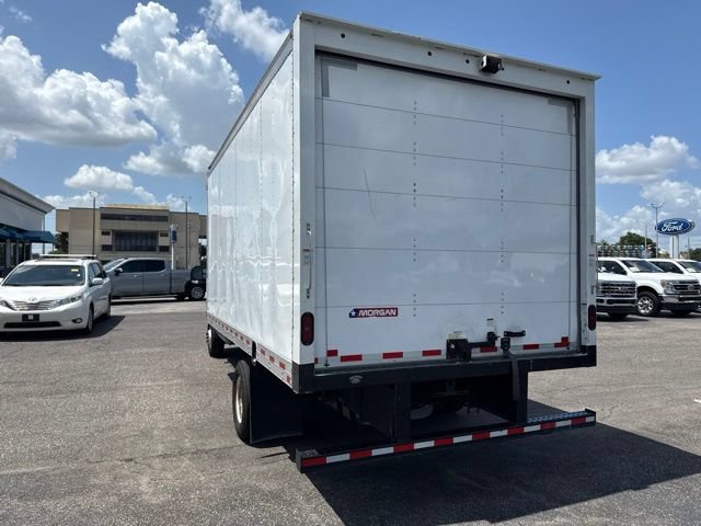 Certified 2024 Ford E-450 and Econoline 450 Super Duty w/ Driver's Safety Package RWD image 6