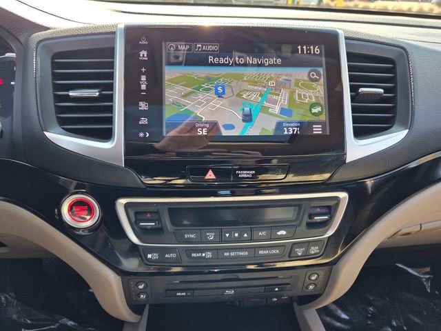 Used 2017 Honda Pilot Elite image 24