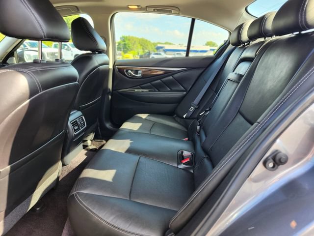 Used 2018 INFINITI Q50 Luxe w/ Sensory Package (Luxe) AWD/4WD image 16