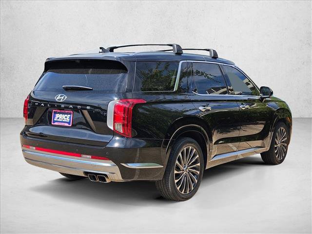 Used 2023 Hyundai Palisade Calligraphy FWD image 5