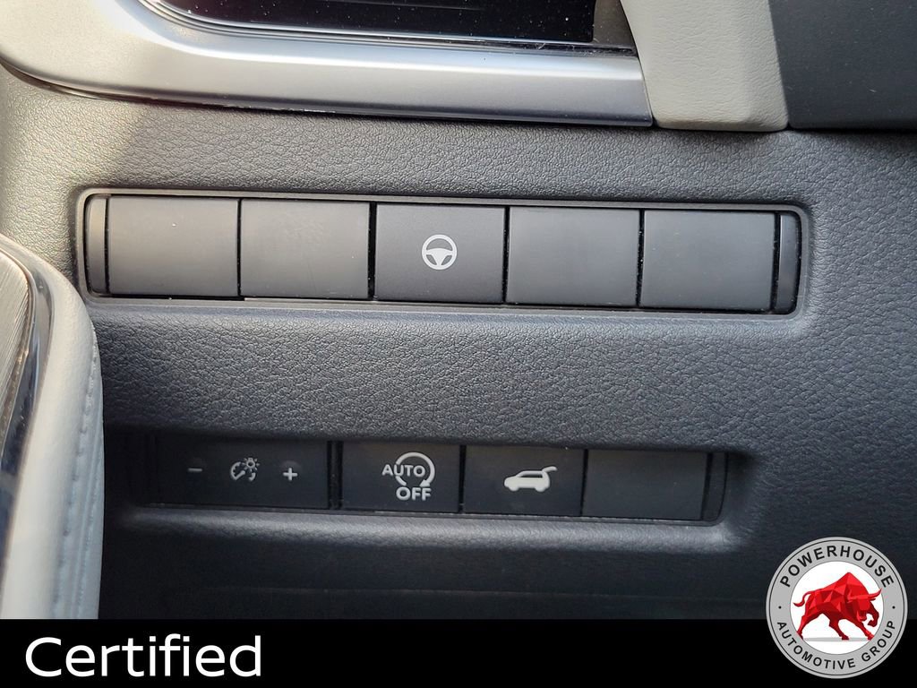 Used 2024 Nissan Rogue SL w/ SL Premium Package FWD image 30